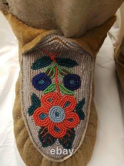 First Peoples Native American High Top Beaded Moccasins Cree Or Ojibwe