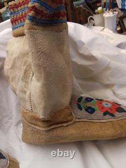 First Peoples Native American High Top Beaded Moccasins Cree Or Ojibwe