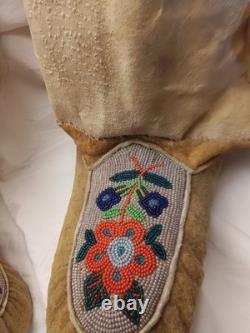 First Peoples Native American High Top Beaded Moccasins Cree Or Ojibwe