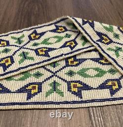 Gorgeous ANTIQUE Handmade Native American INDIAN Seed Bead SASH