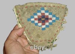 Great Antique Native American Indian Plains Bead Beaded Pouch C. 1800's