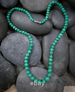 Handmade Native American Navajo Vintage Malachite Beaded Choker Necklace