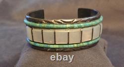 Heavy Native American Navajo HEISHI BEADS Sterling Bracelet. 69 Grams