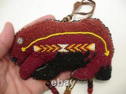 Kerwin Davenport Meskwaki Native American Beaded Fetish Heartline Bear Amulet