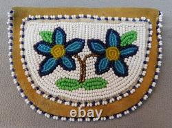 Lot of Contemporary Native American Beaded Articles Bracelet Earrings Pouch