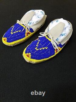 Mens Size 12 Beaded Geometric Design Buckskin Native American Indian Moccasins