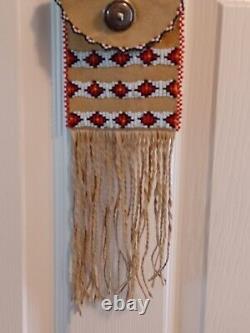 NATIVE AMERICAN style beaded cross body bag 4 x 5 inches, or belt bag