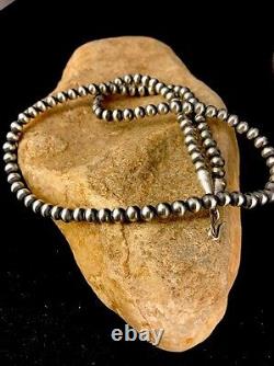 Native American 4mm Sterling Silver Navajo Pearls 20 Hook & Eye Cone Necklace