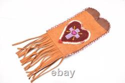 Native American-Anishinaabe (Ojibwe)-Small Bag Beaded Pictorial Pouch Leather