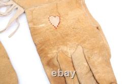 Native American Antique Beaded Gloves Gauntlets Plains Indian Hearts 12