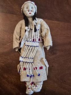 Native American Beaded Leather Doll Set Sioux South Dakota Lillian Rainbow Dolls
