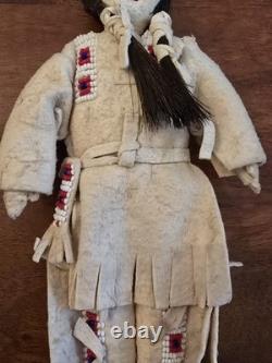 Native American Beaded Leather Doll Set Sioux South Dakota Lillian Rainbow Dolls