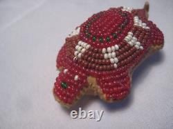 Native American Beaded Leather Turtle Fetish, Northern Plains Amulet. Co-362