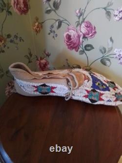 Native American Beaded Pow Wow Moccasins Perhaps Plains Cheyenne / Lakota Sioux