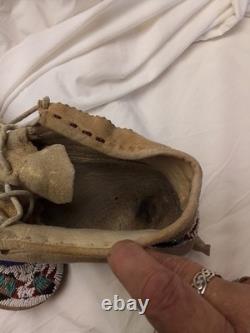 Native American Beaded Pow Wow Moccasins Perhaps Plains Cheyenne / Lakota Sioux