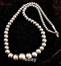 Native American Navajo Graduated Sterling Silver Bead Necklace 21