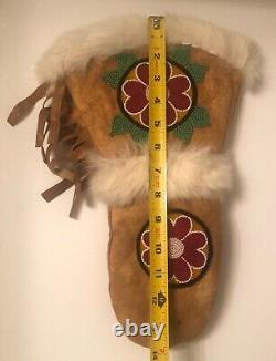 Native American Navajo Handmade Gauntlet Mitten GlovesLeather, Fur, Beads MED/L