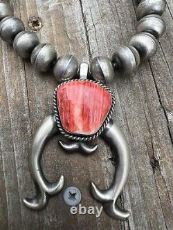 Native American Navajo Signed Spiny Oyster & Sterling Bead Naja Necklace
