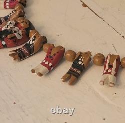 Native American Santo Domingo Kewa Wood Hand Carved Storyteller Necklace Vintage