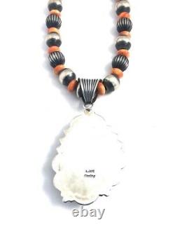 Native American Sterling Silver Navajo Handmade Spiny Oyster Necklace