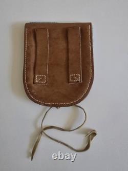 Native American pictorial beaded bag and dating around 1900s era