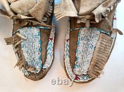 Native American vintage beaded Moccasins plains