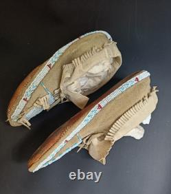Native American vintage beaded Moccasins plains