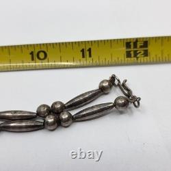 Navajo Native American Sterling Silver Beaded Necklace 24