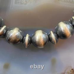 Navajo Pearl Beads and Saucers Alternate Beads Sterling 6-7 Stretch Bangle