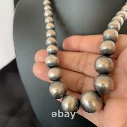 Navajo Pearls Graduated Sterling Silver Round Seamless Bead Necklace 28