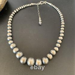 Navajo Pearls Graduated Sterling Silver Round Seamless Bead Necklace 28