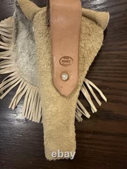 New Rare Native American Beaded Leather Holster, From Oklahoma Signed Hand Bead