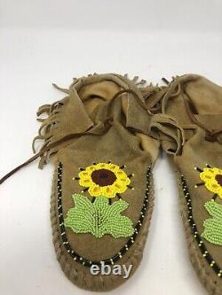 Nice Antique or Vintage Native American Beaded Moccasins Plains or Sioux