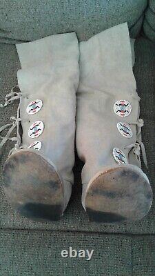 Nice Vintage Native American Beaded Childs Knee High Moccasins