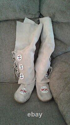 Nice Vintage Native American Beaded Childs Knee High Moccasins