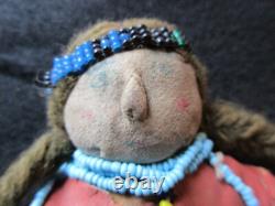 Old Native American Beaded Leather Doll, South Dakota Collector Sd-022408222