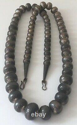 Old Pawn Bench Stamped Navajo Pearls Graduated Sterling Silver Bead Necklace 74g