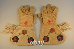 Old Vintage Beaded Leather Gauntlets Gloves Plains Indian Flower Design