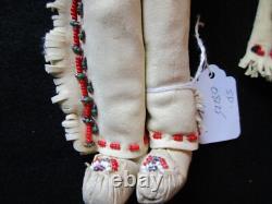 Pair Native American Beaded Leather Dolls With Papoose Sd-022408225