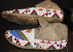 Plains Indian Beaded Moccasins Adult Native American /Excellent