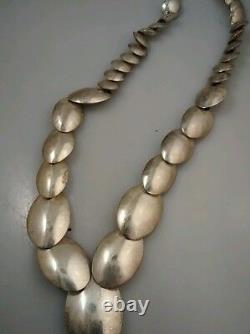 Pretty vintage Native American Navajo DSC sterling stamp beads necklace