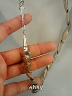 Pretty vintage Native American Navajo DSC sterling stamp beads necklace