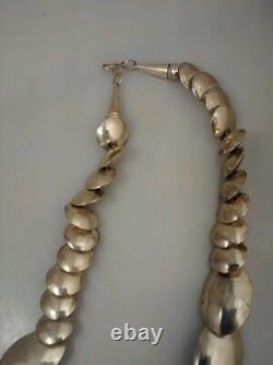 Pretty vintage Native American Navajo DSC sterling stamp beads necklace