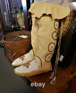 Tall Vintage Native American Beaded Soft Doe Skin Moccasins