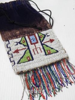 VINTAGE 1920s PLAINS BEADED DAKOTA INDIAN LADIES TOBACCO BAG NICE SPIDER LINES