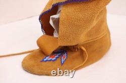 VINTAGE CREE Leather BEADED High top MOCCASINS Boots native American 10