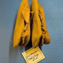VINTAGE SIWASH TRIBE Native American Indian Moccasins 1895 RARE