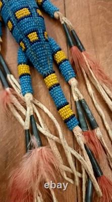 VTG 7 Native American Plains Beaded Lizard Fetish with Cones & Feathers Hangable