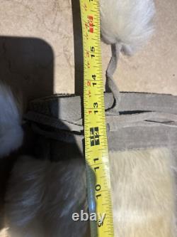 Vintage 1970s Ojibwe Native American Hand Made Beaded & Fur High Top Moccasins