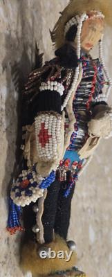 Vintage / Antique Native American Beaded Doll 7 inches